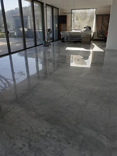 Un maçon spécialiste du second oeuvre à Toulon